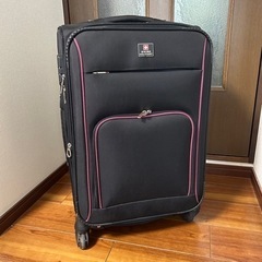 スーツケース　スイス　ミリタリー　swis military