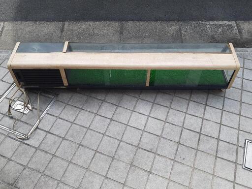 ショーケース