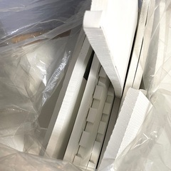 （取引中）極厚ジョイントマット（タンスのゲン）の画像