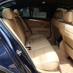 検査6年11月528i 30th Anniversary Edition 200台限定車/直6エンジン/ヴェネトベージュレザー/HDDナビ/地デジ/5.1chHiFiサウンド/点検記録簿の画像