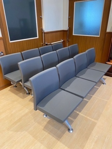 ロビーチェア　4人掛け　3脚　ばら売り可