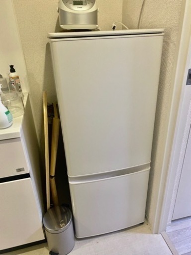 【美品】三菱　冷蔵庫　146L MR-P15H