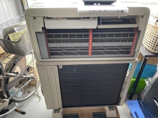 値下げ⭐︎長期延長保証付き　Panasonic  14畳用　4.0kwエアコン　CS-AX408C2-W  2018年製