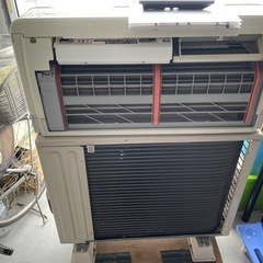 値下げ⭐︎長期延長保証付き　Panasonic  14畳用　4.0kwエアコン　CS-AX408C2-W  2018年製  の画像