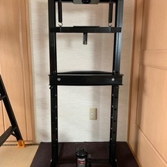 12トン門型プレス機