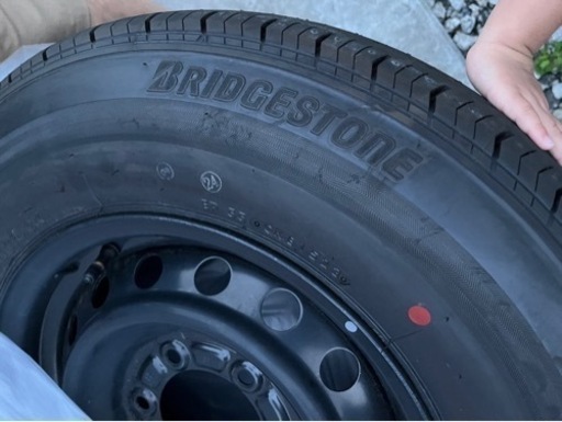 ハイエース　新車外し　ホイールキャップ付き　★値下げ可★