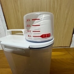 お米ストッカー　2kgの画像