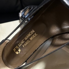 RENE’MANCINI PARIS.MODE  サンダル/22.5cmの画像