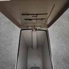 ゴミ箱 45Lの画像