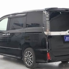 【自宅で買える🎵】トヨタ　ヴォクシー【完全自社ローン🚙】の画像