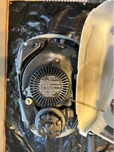 【値下げ】ホンダ 船外機 2馬力 BF2DH トランサムS