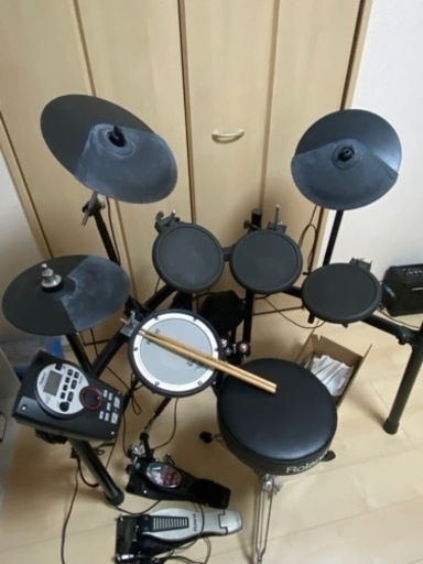 電子ドラムセット　※ツインペダル付き
