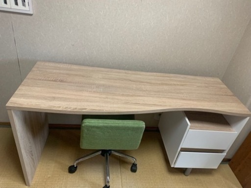 【売約済み】デスクとチェアのセット