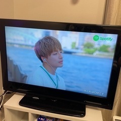 液晶テレビ32型