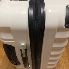 受渡予定済！白いスーツケース　外側汚れあり