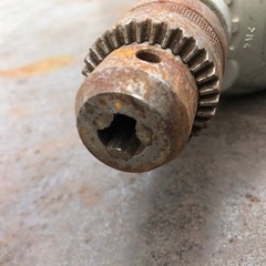 マキタ　6305A   ドリル　13mm   中古の画像