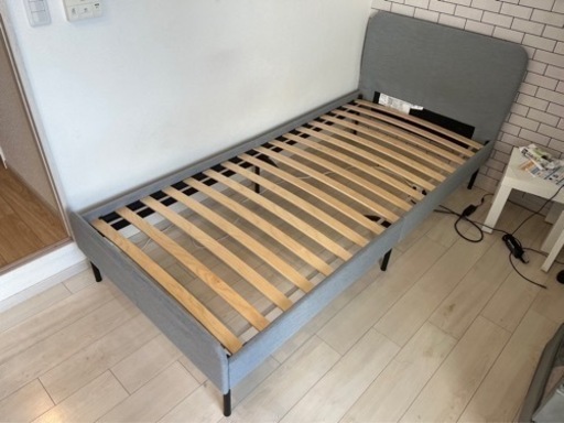【良品】シングルベッド　フレーム・マットレスセット