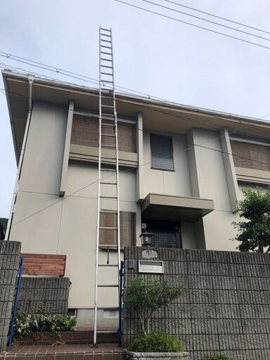 ☆彡3階まで伸びるアルミ二連梯子!!!はしご・ハシゴ・全長5ｍ～9ｍ!!!屋根・樋・壁・プロ用・職人用!!!
