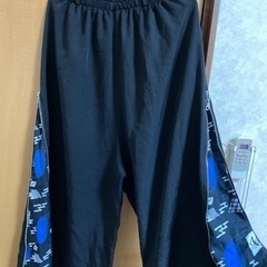 NieRワイドパンツ