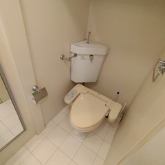 南麻布で4万円！しかも初期費用も4万円だけ！！お安くお住まいになりませんでしょうか。（管理人業務を少々お手伝いいただける方！） - シェアハウス