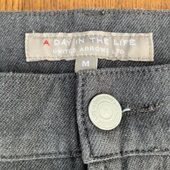 【メンズ衣料】A DAY IN THE LIFE （UNITED ARROWS）ストレッチパンツ M グレーの画像