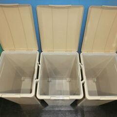 【美品】カラー連結ペール 48L  ベージュ 3個 ゴミ箱の画像