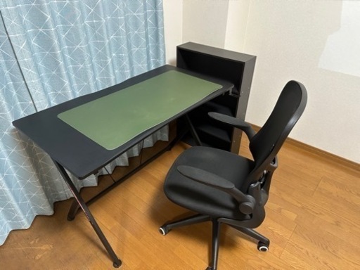 パソコンデスクと椅子セット
