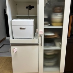 食器棚　収納