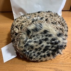 レイジースーザン　フェイクファーハンドバッグの画像