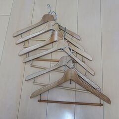 木製ハンガー　６個　ヴィンテージ品