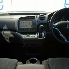 【全体のパロメーターが平均の車！！】　バランスが良く悪い所が少ない車です。の画像