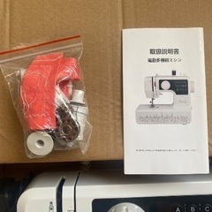 電動ソーイングマシン　新品