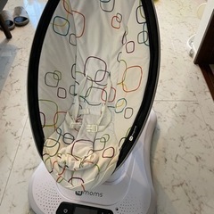 電動ベビーバウンサー　ママルー4 4momの画像