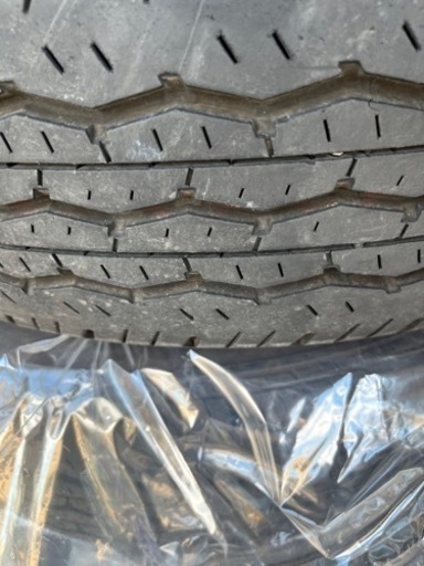 バリ山　195/80R15 LT 107/105Lブリヂストンエコピア BRIDGESTONE ECOPIA RD-613 4本 ハイ
