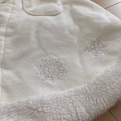 くま耳と刺繍が可愛いポンチョ♪の画像