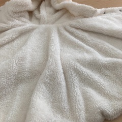 くま耳と刺繍が可愛いポンチョ♪の画像