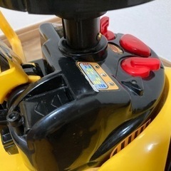 ショベルカー　乗り用　子供用の画像