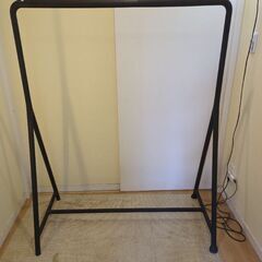 樹脂製ハンガーラック