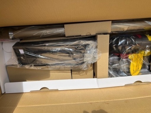 dyson v7  Fluffy origin 新品未開封！！スタンド付き