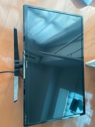 液晶テレビ