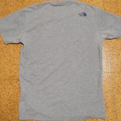 THE NORTH FACE（ノースフェイス）Tシャツ　グレーの画像