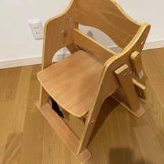 お食事用チェア　木製　の画像
