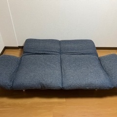 ソファーの画像