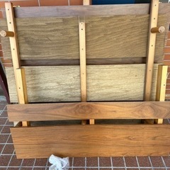 シングルベッドフレームの画像