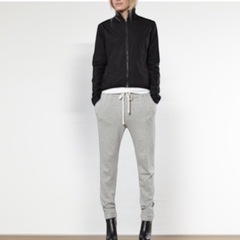 UNIQLOユニクロ ボアスウェットパンツ 裏起毛 暖かい カジュアル の画像