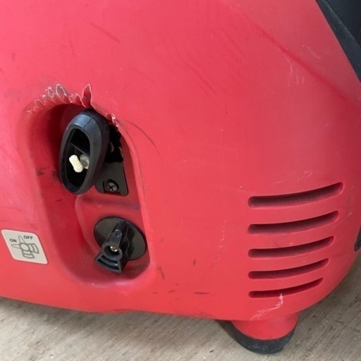 発電機　ガソリンインバーター　使用回数少なめ　大容量