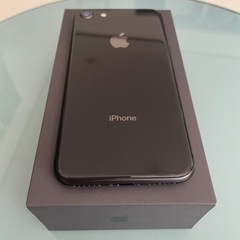 iPhone 8 64GB ブラックSIMロック解除済