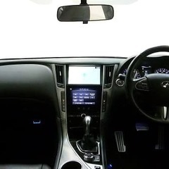 V37スカイライン入庫しました🚙✨2,000ccターボエンジン搭載！！の画像