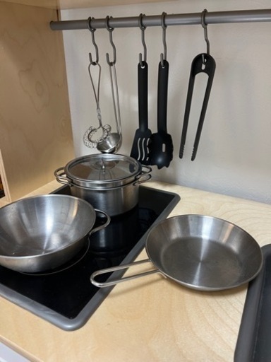 IKEA DUKTIG おままごとキッチン　木製食材付き
