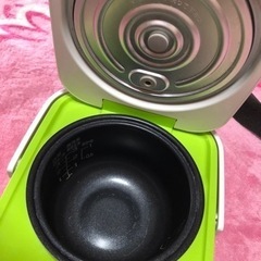 サンヨー グリーン 炊飯器 3合炊き 一人暮らしにの画像